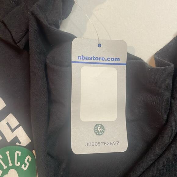 NWT men’s NBA black Celtics tshirt - Picture 4 of 5